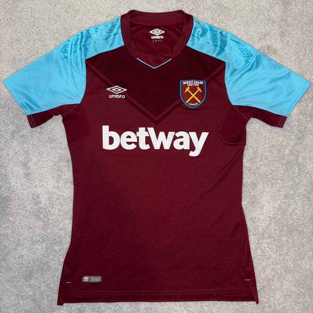 2017/2018 West Ham United Umbro Home Jersey Men’s Size M (Used)